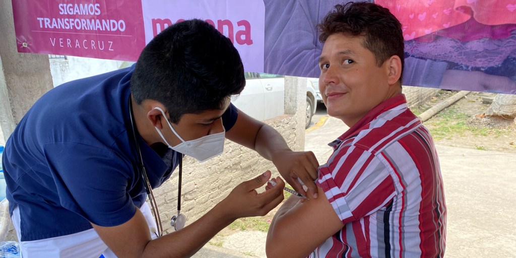 Alberto Cobos gestiona brigadas de&nbsp;salud