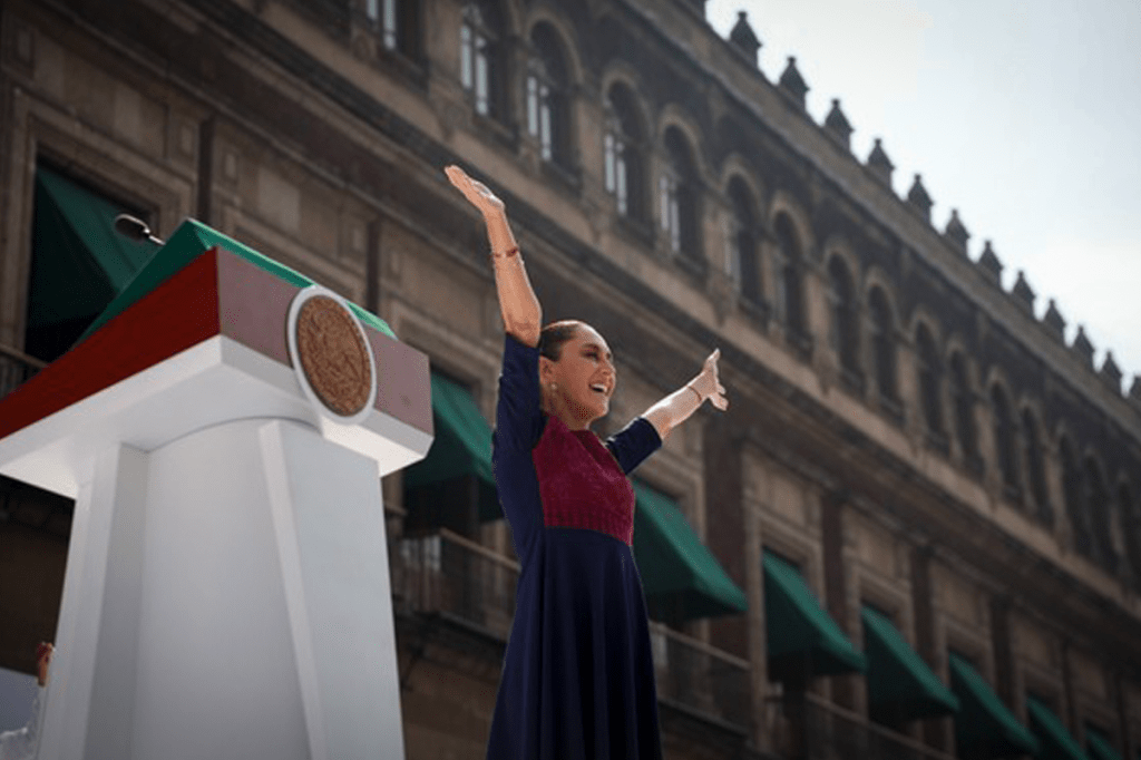 Claudia Sheinbaum en el Zócalo de la Ciudad de México